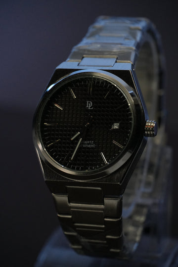 DE-Lawrance 176 Black Dial Watch